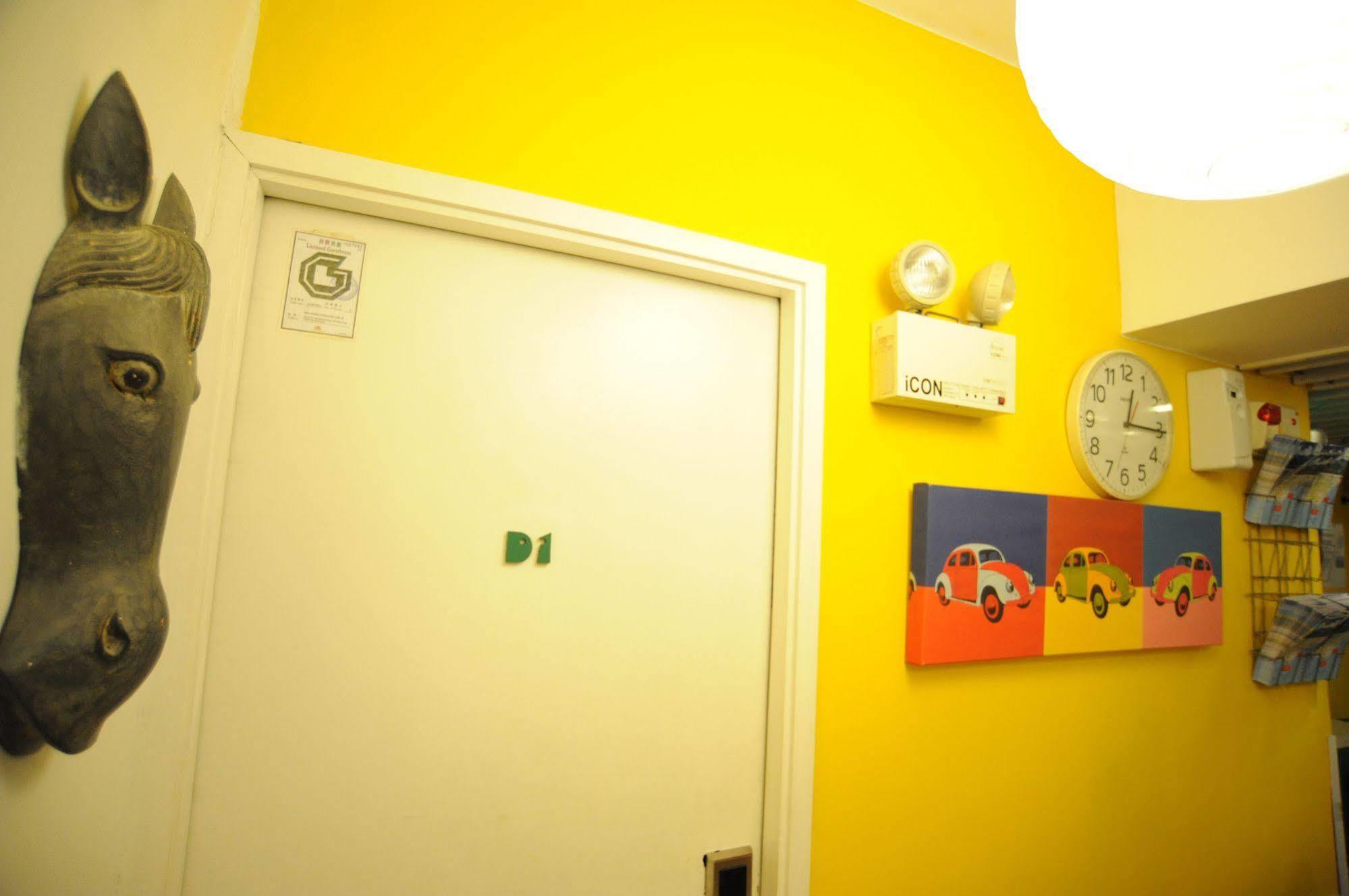 Yesinn - Fortress Hill Albergue
